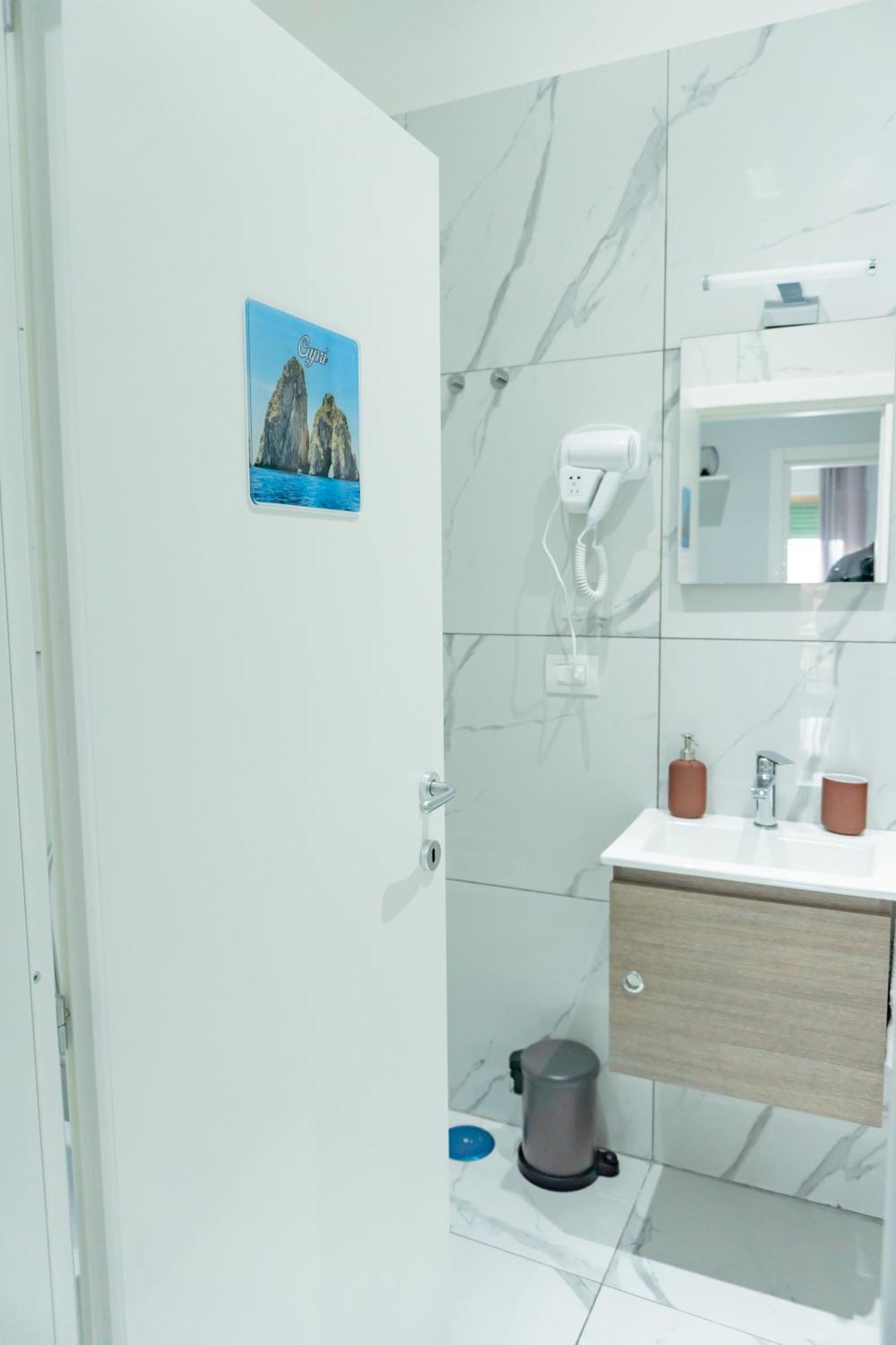 Hostal Partenope *