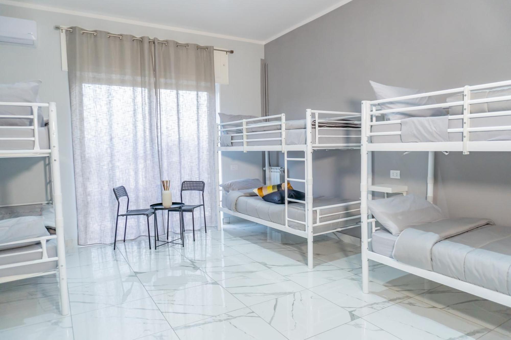 Albergue Partenope *